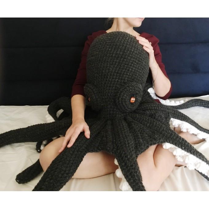 Giant octopus shaped pillow black