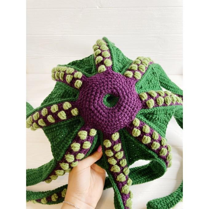 Amigurumi emerald green octopus