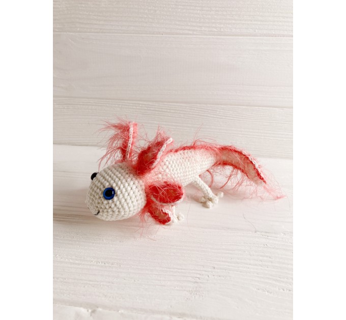 Stuffed axolotl white 
