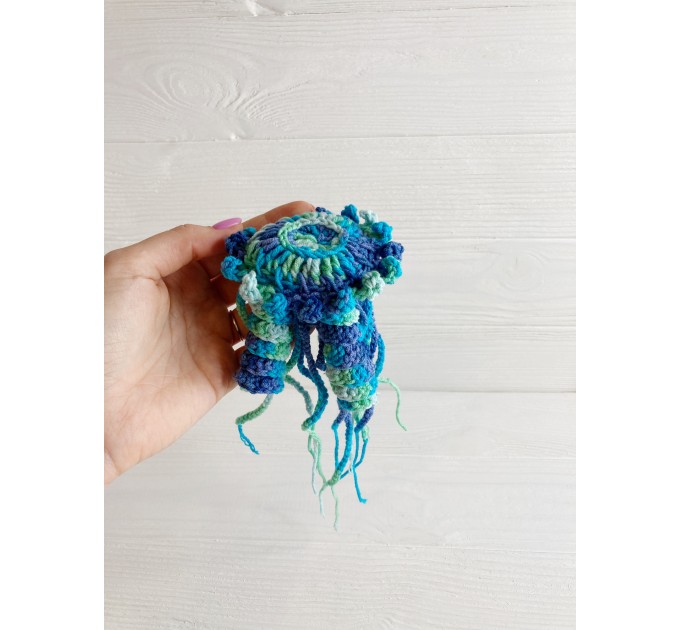 Stuffed jelly fish