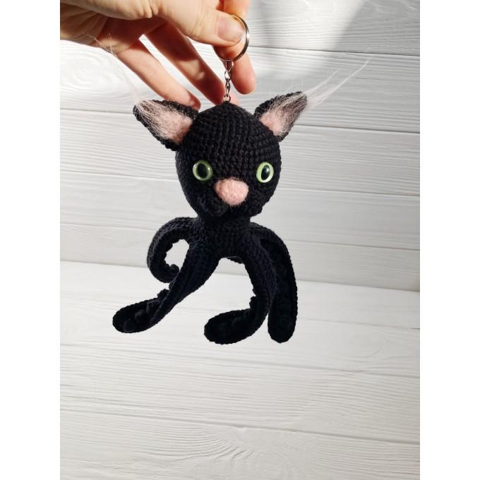 black plush catopus