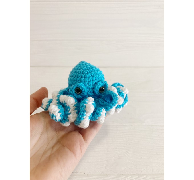 Small stuffed octopus blue