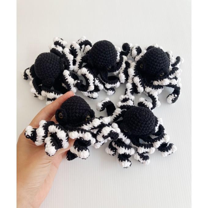 small stuffed octopus black