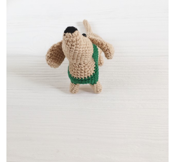 Amigurumi hunting dog