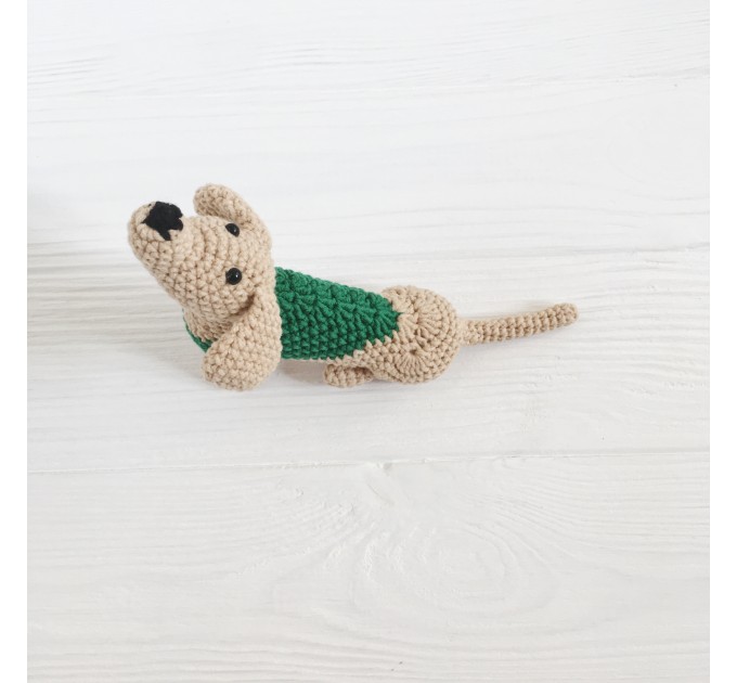 Amigurumi hunting dog