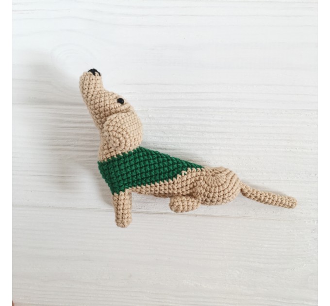 Amigurumi hunting dog