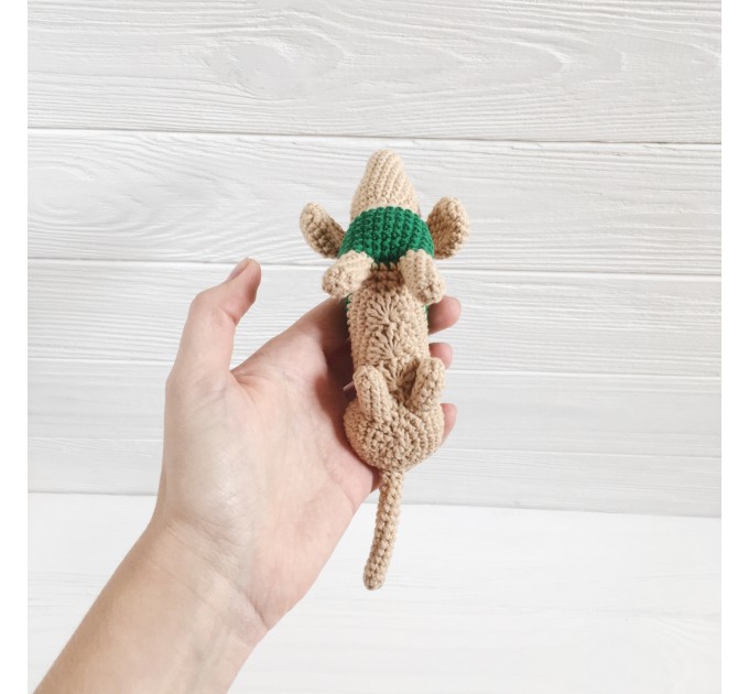 Amigurumi hunting dog