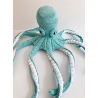 Big stuffed octopus mint