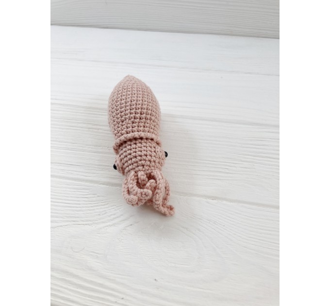 Squid toy