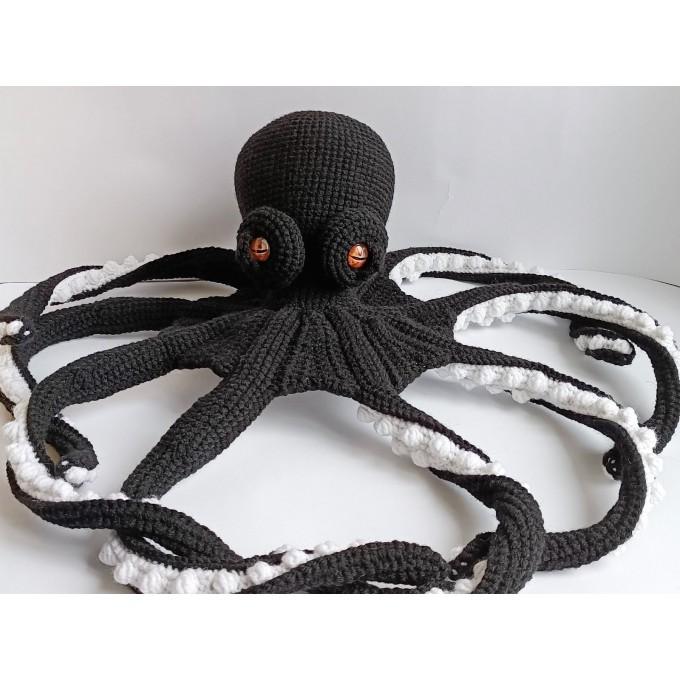 black and white octopus