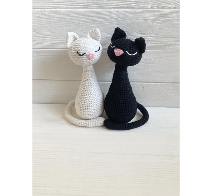 Pair of stuffed cats