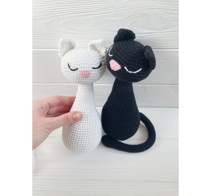 Pair of stuffed cats