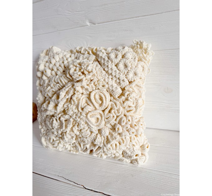 Coral reef pillow milk