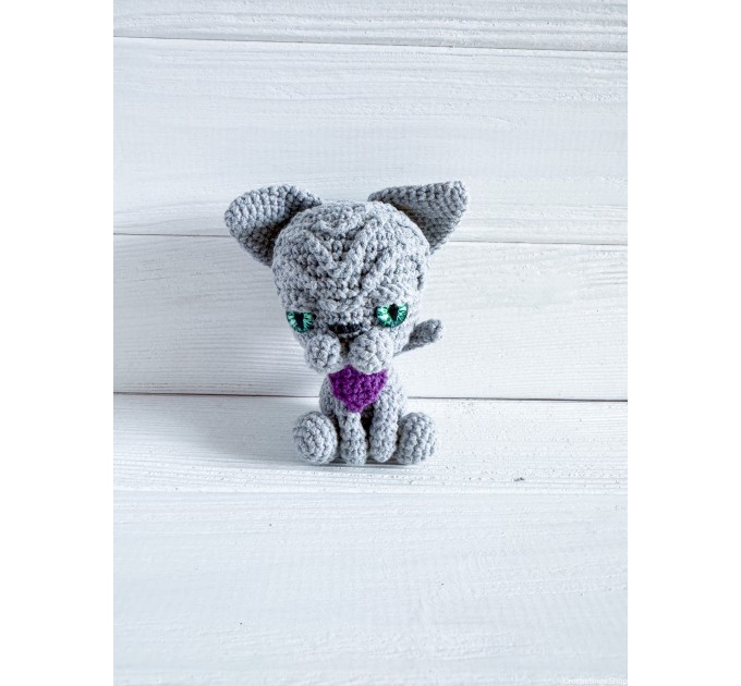 Plush sphynx cat grey