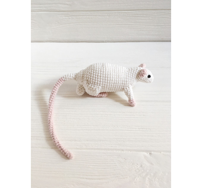 Plush rat with nuts
