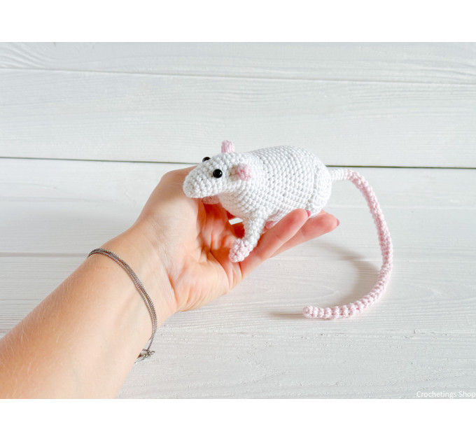 Plush rat with nuts