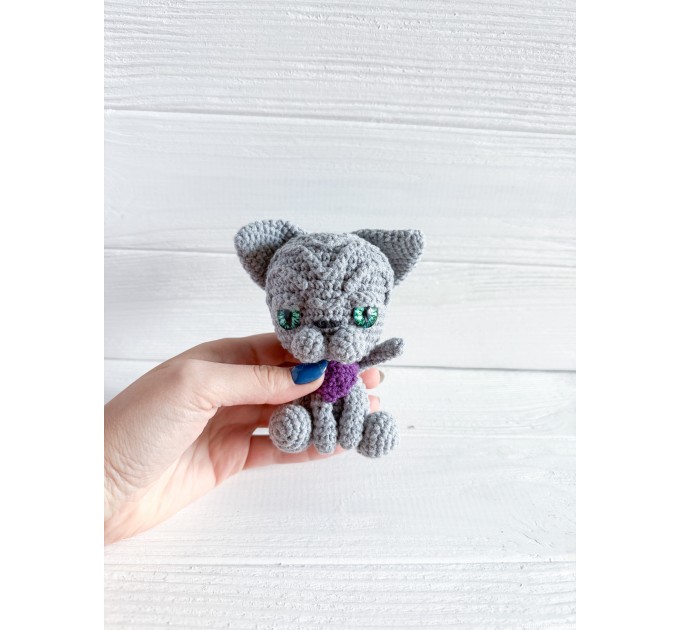Plush sphynx cat grey