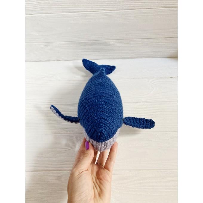 Crochet blue whale