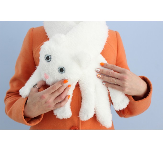 White cat scarf