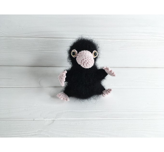 Amigurumi mole